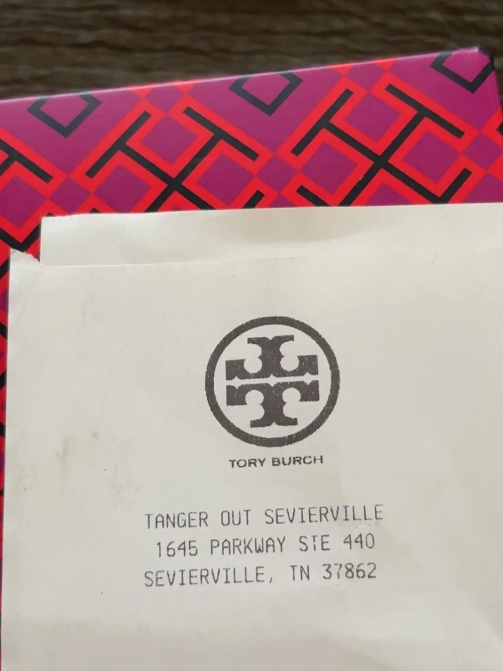 Tory Burch Claire Flat Thong Sandals – Patent Leather – NWT